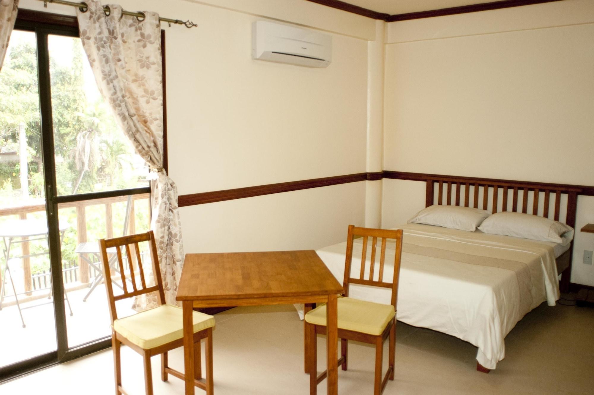 Hotel Punta House Lapu-Lapu City Esterno foto