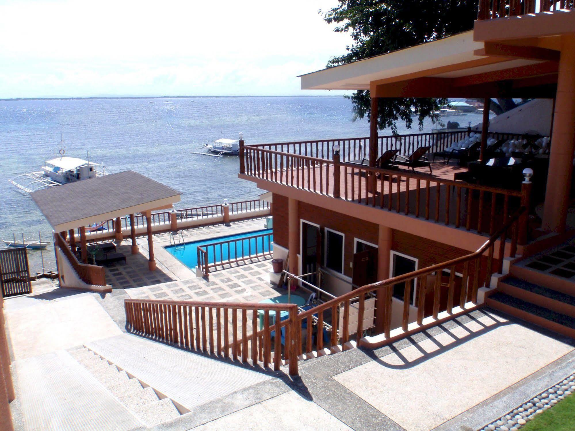 Hotel Punta House Lapu-Lapu City Esterno foto