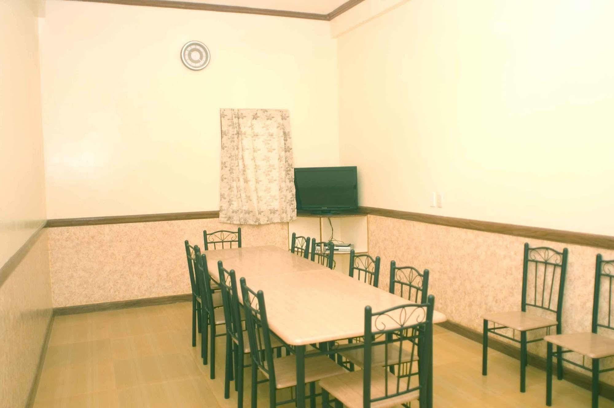 Hotel Punta House Lapu-Lapu City Esterno foto